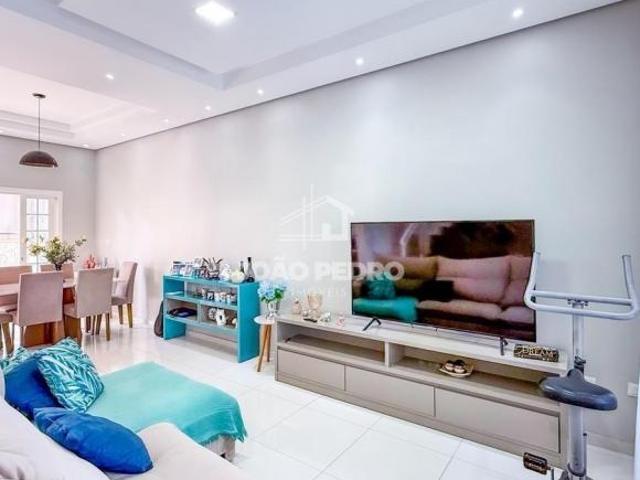 Casa venda em Região Imediata de Taubaté-Pindamonhangaba, Região Metropolitana do Vale do Paraíba e Litoral Norte