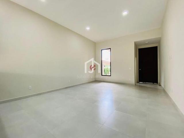 Casa venda em Região Imediata de Taubaté-Pindamonhangaba, Região Metropolitana do Vale do Paraíba e Litoral Norte