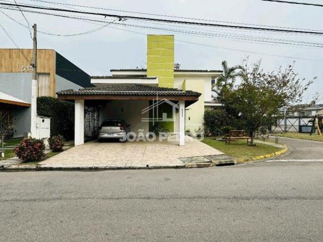 Casa venda em Região Imediata de Taubaté-Pindamonhangaba, Região Metropolitana do Vale do Paraíba e Litoral Norte