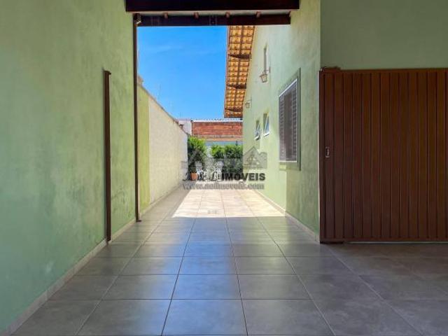 Casa venda em Região Imediata de Taubaté-Pindamonhangaba, Região Metropolitana do Vale do Paraíba e Litoral Norte