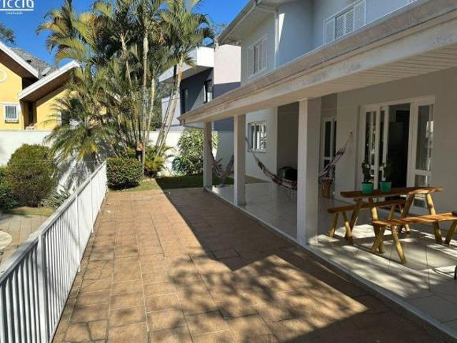 Casa venda em Região Imediata de São José dos Campos, Região Metropolitana do Vale do Paraíba e Litoral Norte