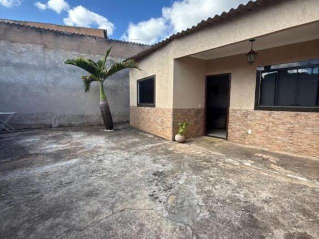 Casa venda em Região Geográfica Imediata do Distrito Federal, Região Integrada de Desenvolvimento do Distrito Federal e Entorno