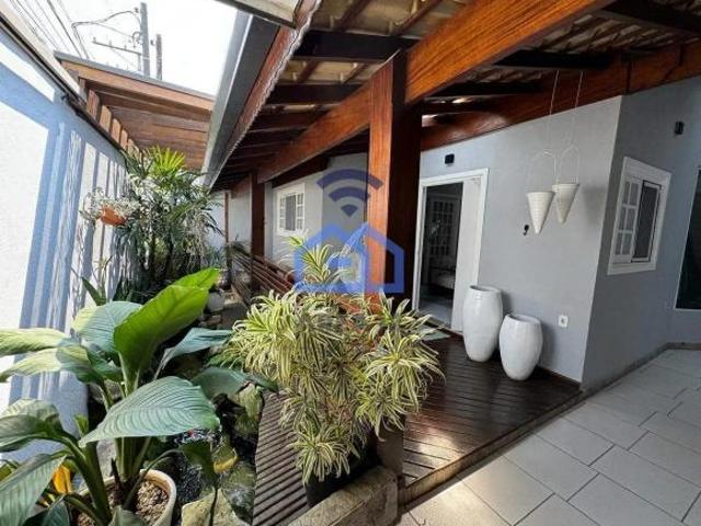 Casa venda em Jardim Califórnia, Caraguatatuba