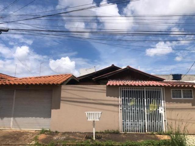 Casa venda em Região Geográfica Imediata de Luziânia, Região Integrada de Desenvolvimento do Distrito Federal e Entorno