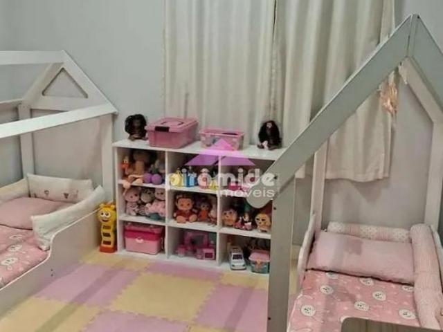Casa venda em Região Imediata de São José dos Campos, Região Metropolitana do Vale do Paraíba e Litoral Norte