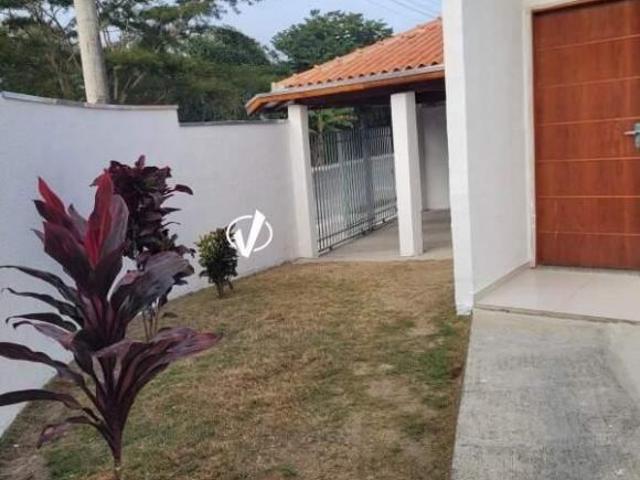 Casa venda em Região Imediata de Taubaté-Pindamonhangaba, Região Metropolitana do Vale do Paraíba e Litoral Norte