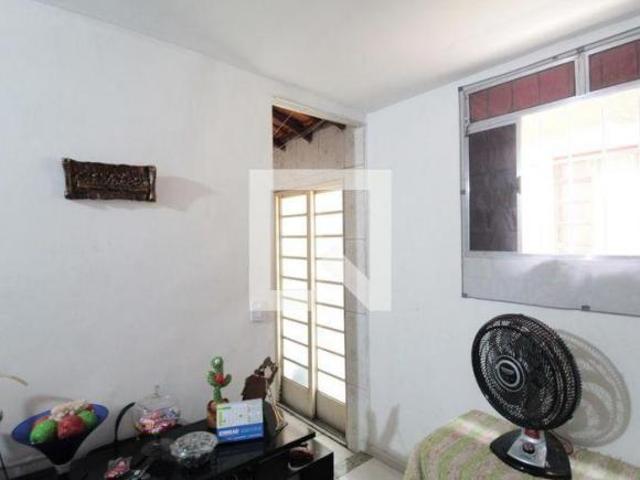 Casa venda em Jardim Guanabara, Belo Horizonte