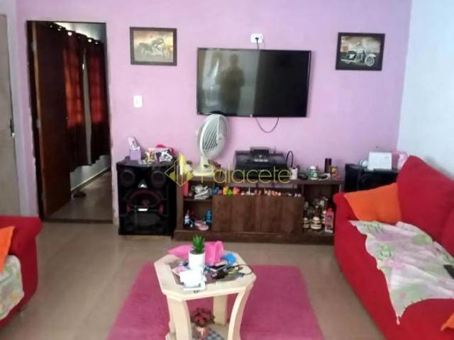 Casa venda em Região Imediata de Guaratinguetá, Região Metropolitana do Vale do Paraíba e Litoral Norte
