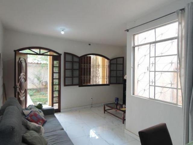 Casa venda em Jaraguá, Belo Horizonte