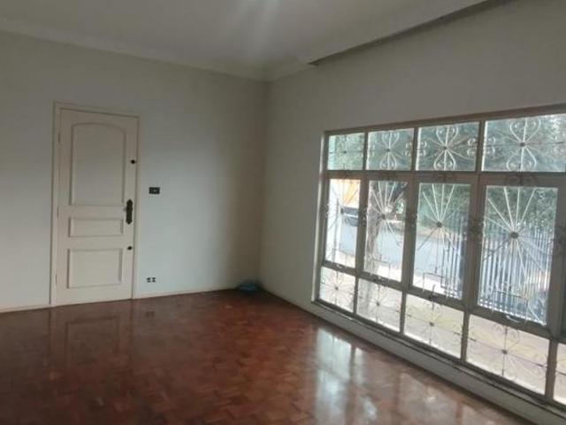 Casa venda em Região Geográfica Imediata de Londrina, Londrina