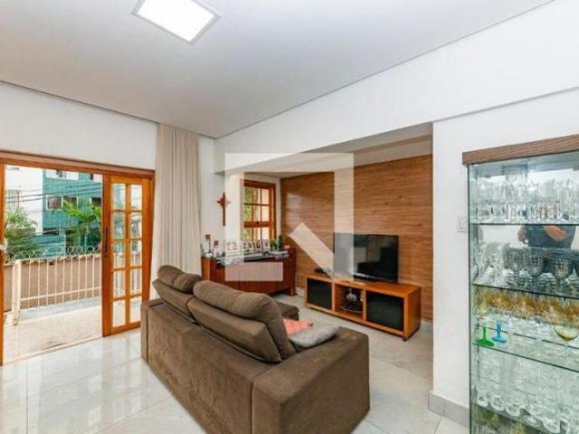 Casa venda em Região Geográfica Imediata de Belo Horizonte, Região Metropolitana de Belo Horizonte