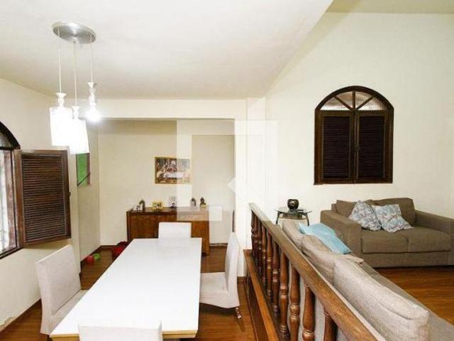 Casa venda em Região Geográfica Imediata de Belo Horizonte, Região Metropolitana de Belo Horizonte