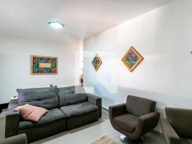 Casa venda em Jardim Industrial 1ª Seção, Contagem