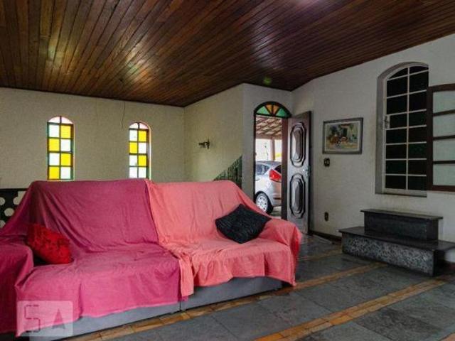Casa venda em Região Geográfica Imediata de Belo Horizonte, Região Metropolitana de Belo Horizonte