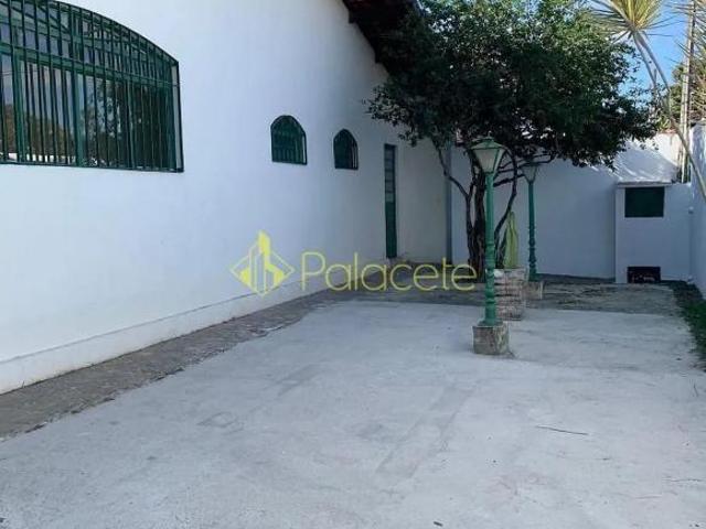 Casa venda em Região Imediata de Taubaté-Pindamonhangaba, Região Metropolitana do Vale do Paraíba e Litoral Norte