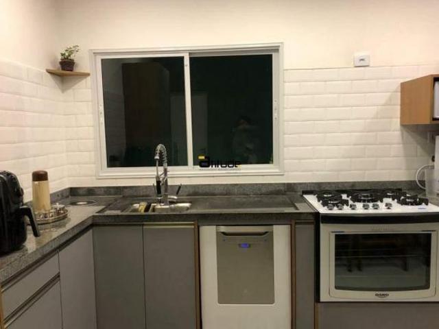 Casa venda em Jardim Silveira, Barueri