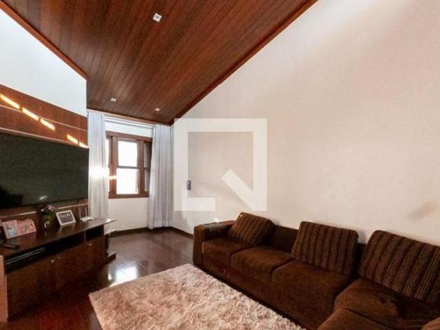 Casa venda em Região Geográfica Imediata de Belo Horizonte, Região Metropolitana de Belo Horizonte