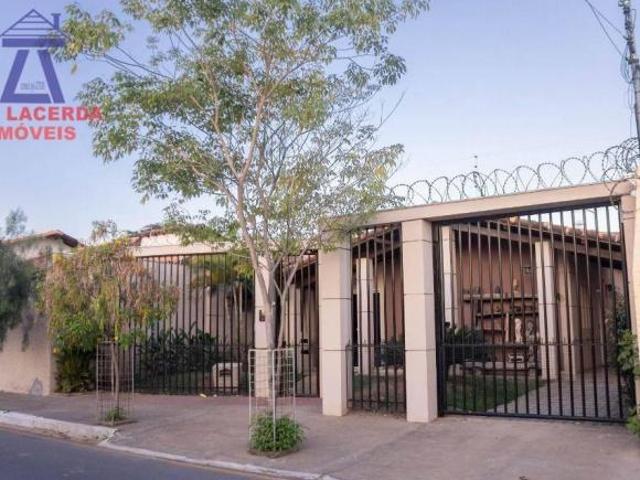 Casa venda em Região Geográfica Imediata de Montes Claros, Montes Claros