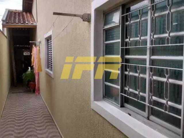 Casa venda em Região Imediata de Taubaté-Pindamonhangaba, Região Metropolitana do Vale do Paraíba e Litoral Norte