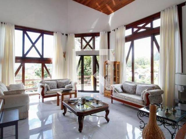 Casa venda em Região Geográfica Imediata de Belo Horizonte, Região Metropolitana de Belo Horizonte