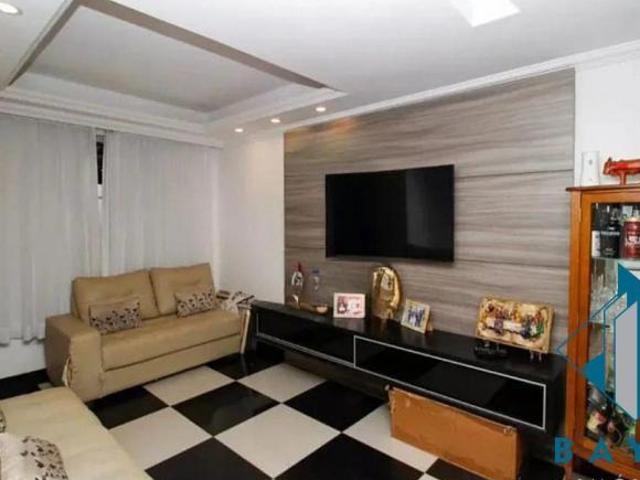Casa venda em Regional Leste, Belo Horizonte