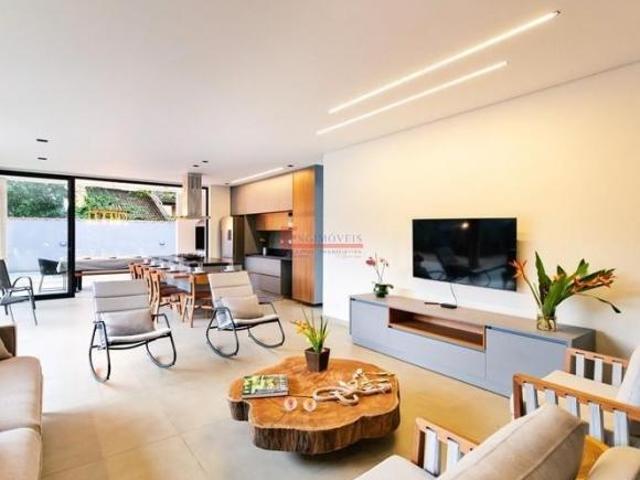 Casa venda em Região Imediata de Caraguatatuba-Ubatuba-São Sebastião, Região Metropolitana do Vale do Paraíba e Litoral Norte