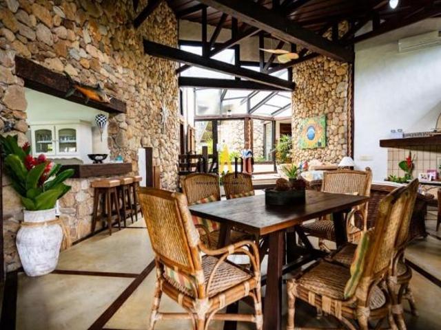 Casa venda em Região Imediata de Caraguatatuba-Ubatuba-São Sebastião, Região Metropolitana do Vale do Paraíba e Litoral Norte