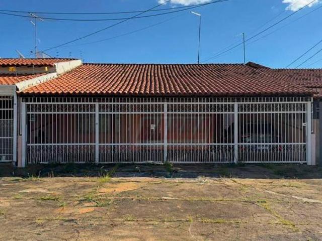 Casa venda em Região Geográfica Imediata do Distrito Federal, Região Integrada de Desenvolvimento do Distrito Federal e Entorno