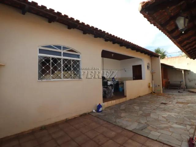 Casa venda em Região Geográfica Imediata de Londrina, Londrina