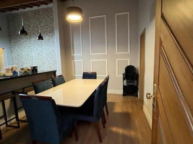 Casa venda em Região Imediata de São José dos Campos, Região Metropolitana do Vale do Paraíba e Litoral Norte