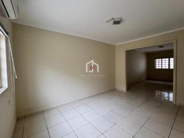 Casa venda em Região Imediata de Taubaté-Pindamonhangaba, Região Metropolitana do Vale do Paraíba e Litoral Norte