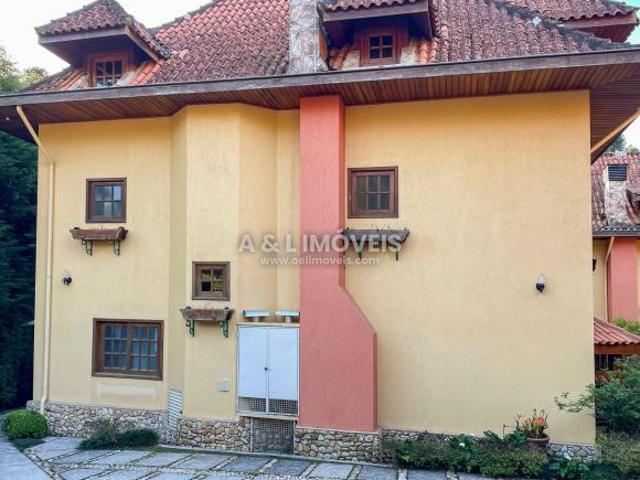 Casa venda em Região Imediata de Taubaté-Pindamonhangaba, Região Metropolitana do Vale do Paraíba e Litoral Norte