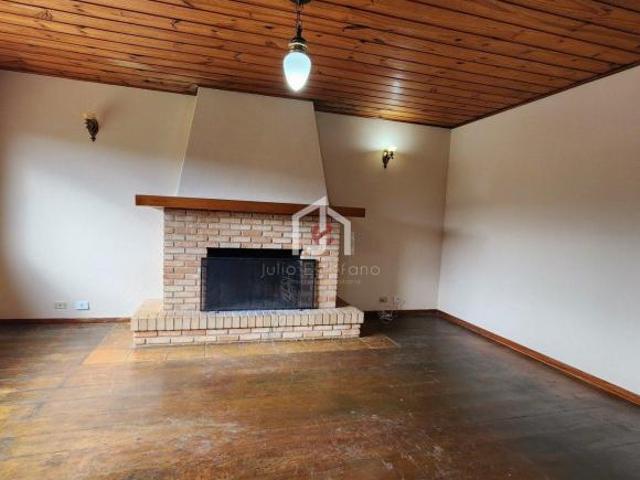 Casa venda em Região Imediata de Taubaté-Pindamonhangaba, Região Metropolitana do Vale do Paraíba e Litoral Norte