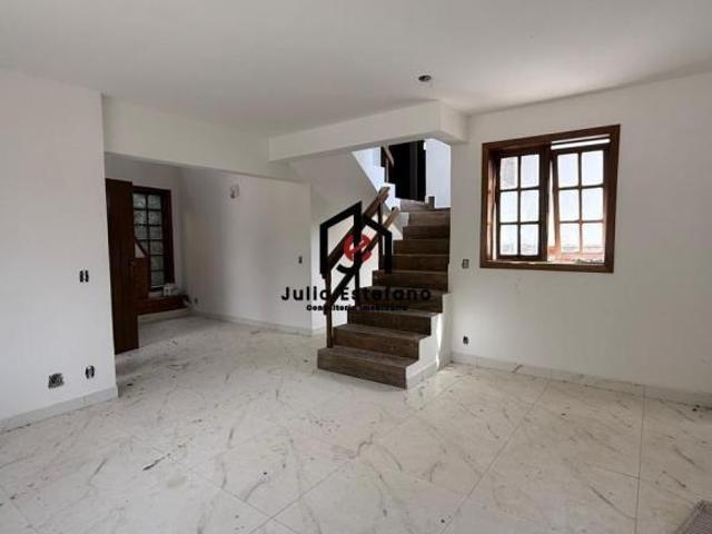 Casa venda em Região Imediata de Taubaté-Pindamonhangaba, Região Metropolitana do Vale do Paraíba e Litoral Norte