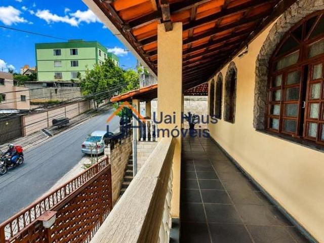 Casa venda em Camargos, Belo Horizonte