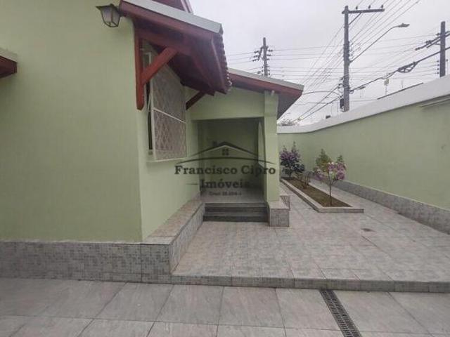 Casa venda em Região Imediata de Guaratinguetá, Região Metropolitana do Vale do Paraíba e Litoral Norte