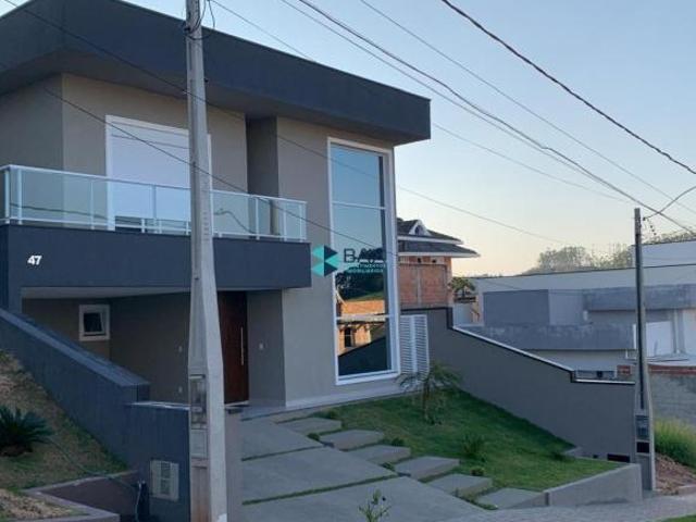 Casa venda em Região Imediata de São José dos Campos, Região Metropolitana do Vale do Paraíba e Litoral Norte