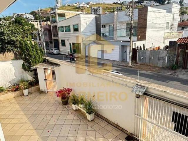 Casa venda em Coronel Fabriciano, Região Geográfica Intermediária de Ipatinga