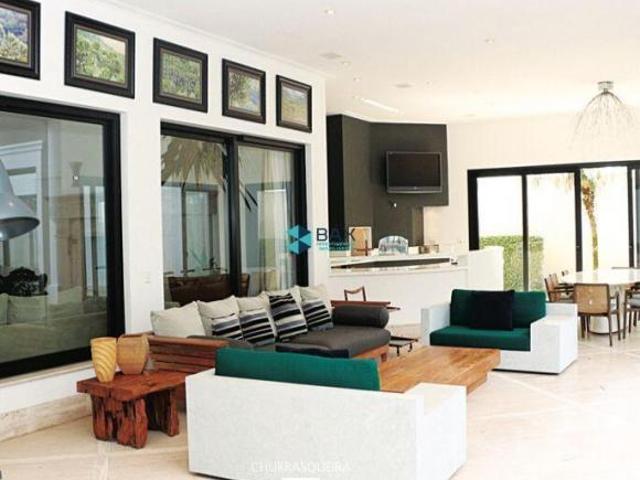 Casa venda em Região Imediata de São José dos Campos, Região Metropolitana do Vale do Paraíba e Litoral Norte
