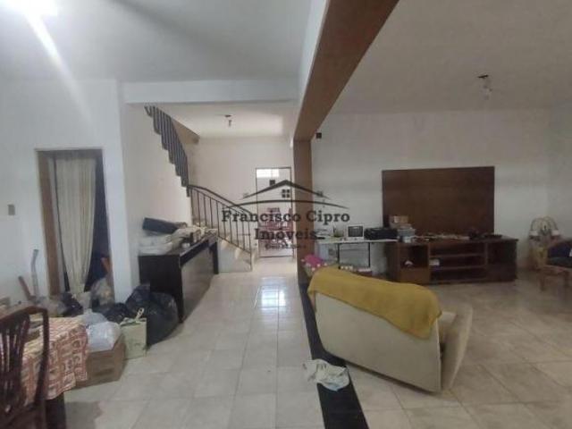 Casa venda em Região Imediata de Guaratinguetá, Região Metropolitana do Vale do Paraíba e Litoral Norte
