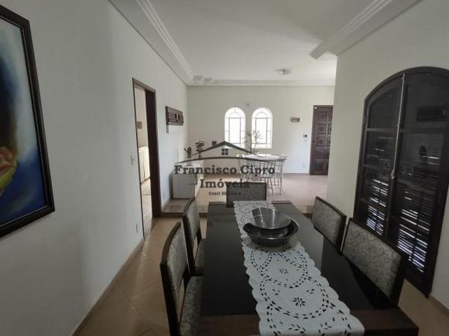 Casa venda em Região Imediata de Guaratinguetá, Região Metropolitana do Vale do Paraíba e Litoral Norte