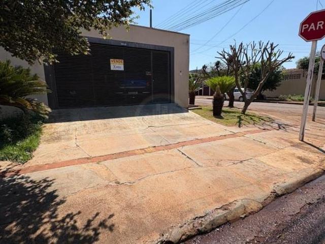 Casa venda em Dourados