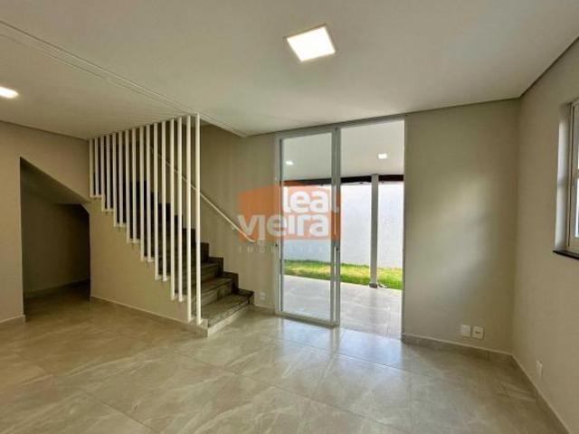 Casa venda em Região Imediata de Marília, Marília