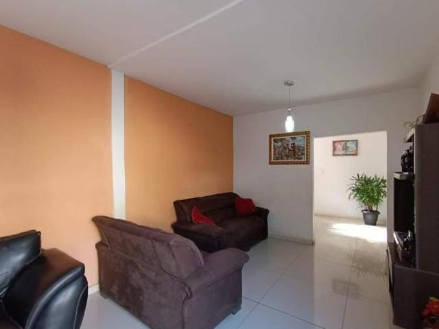 Casa venda em Novo Santa Cecília, Belo Horizonte