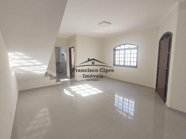 Casa venda em Região Imediata de Guaratinguetá, Região Metropolitana do Vale do Paraíba e Litoral Norte