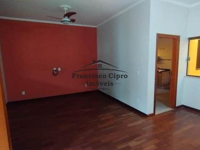 Casa venda em Região Imediata de Guaratinguetá, Região Metropolitana do Vale do Paraíba e Litoral Norte