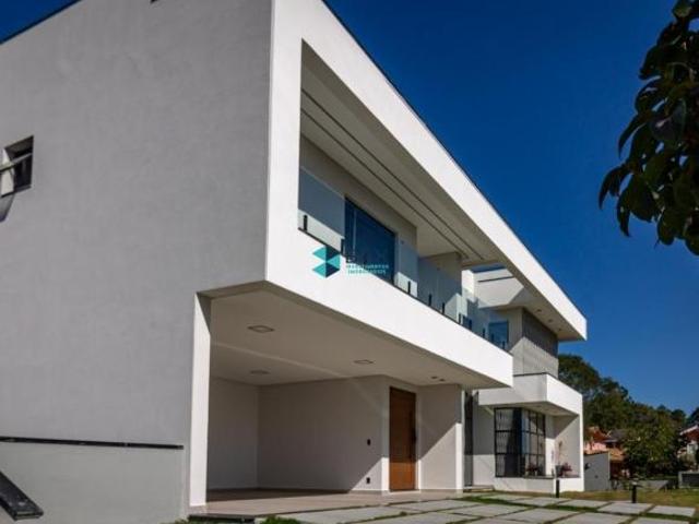 Casa venda em Região Imediata de São José dos Campos, Região Metropolitana do Vale do Paraíba e Litoral Norte