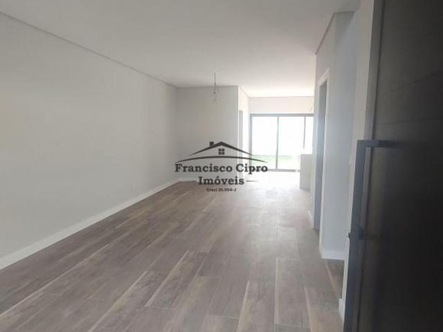 Casa venda em Região Imediata de Guaratinguetá, Região Metropolitana do Vale do Paraíba e Litoral Norte