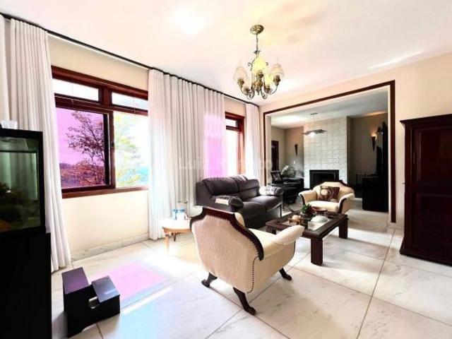 Casa venda em Região Geográfica Imediata de Belo Horizonte, Região Metropolitana de Belo Horizonte