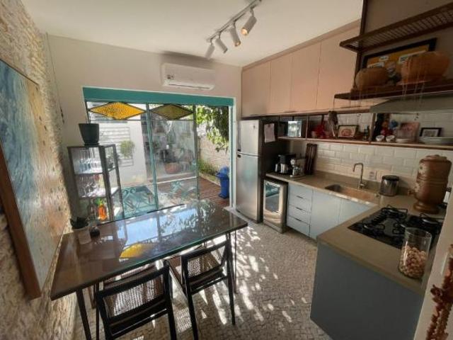 Casa venda em Nova Crixás, Região Geográfica Intermediária de Goiânia